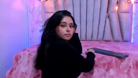 lorem_adams online show from 03-01-25, 02:23