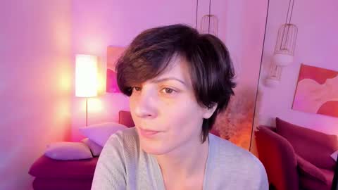 Loren online show from 12-16-25, 06:51