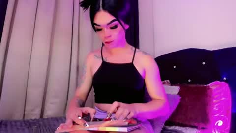 lesly lorena online show from 07-03-26, 03:13