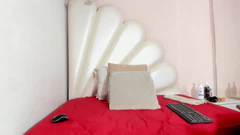 Lorena online show from 01-30-25, 01:31