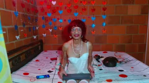 Lorena Capelli online show from 09-18-25, 12:23