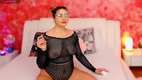 lorenafire online show from 02-23-26, 05:27