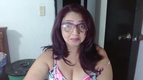 Lorena.. online show from 01-25-25, 12:06