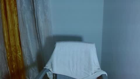 Lorena.. online show from 09-18-25, 11:07