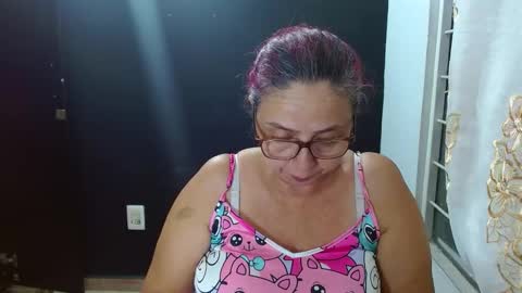 Lorena.. online show from 10-02-25, 01:45