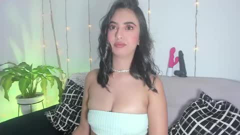 L O R E N online show from 04-13-26, 11:32