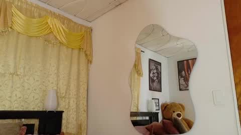 Snapshot of loretahorny25 chatting on 06-06-26, 11:26 Loretahorny25 online show from 06-06-26, 11:26