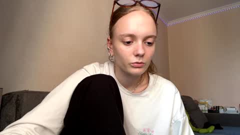 loretarobey online show from 07-28-26, 02:13