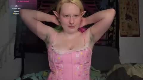 Lori Critter online show from 05-05-26, 10:34