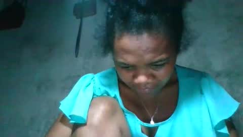 Snapshot of lorienne98 chatting on 05-19-26, 07:15 lorienne98 online show from 05-19-26, 07:15