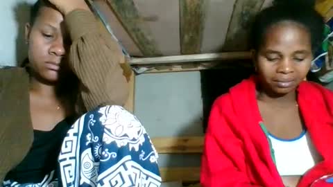Snapshot of lorienne98 chatting on 05-23-26, 02:28 lorienne98 online show from 05-23-26, 02:28