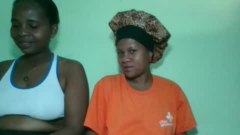 Snapshot of lorienne98 chatting on 06-05-26, 08:09 lorienne98 online show from 06-05-26, 08:09
