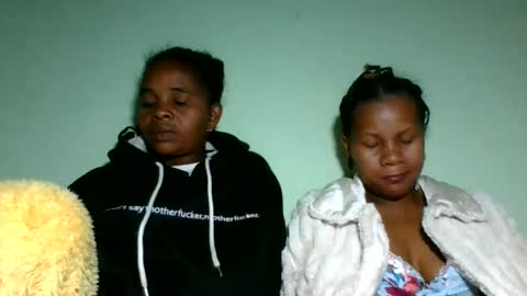 Snapshot of lorienne98 chatting on 06-05-26, 08:14 lorienne98 online show from 06-05-26, 08:14