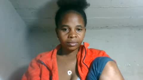 Snapshot of lorienne98 chatting on 07-18-26, 09:35 lorienne98 online show from 07-18-26, 09:35