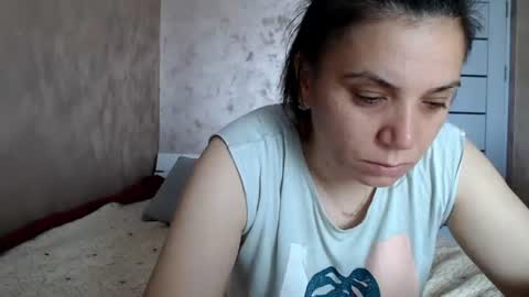 Snapshot of lorragrey chatting on 06-22-26, 06:10 LorraGrey online show from 06-22-26, 06:10