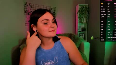Lora for u online show from 09-08-25, 07:46