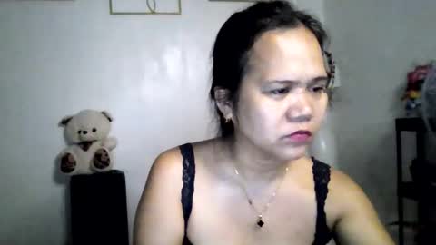 Lorraine online show from 09-20-25, 05:03