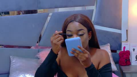 lorraine_johnson online show from 04-17-26, 07:06