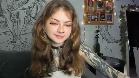 lostallice online show from 10-04-25, 04:54