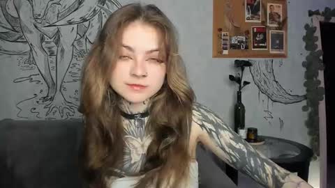 lostallice online show from 12-14-25, 03:23