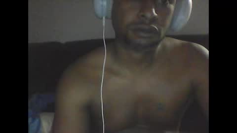 LostGeckos online show from 12-19-25, 03:46