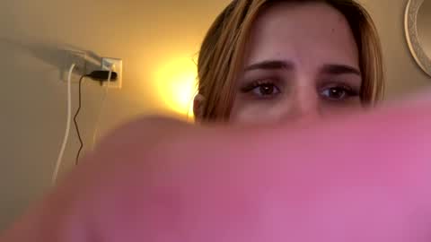 Snapshot of lotta_love0 chatting on 07-11-26, 07:38 lotta_love0 online show from 07-11-26, 07:38