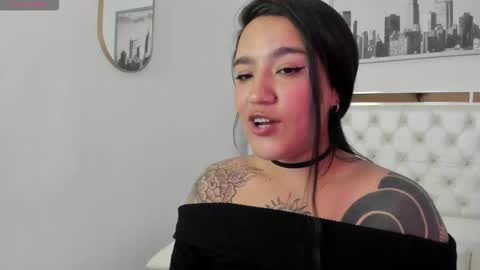 lottie_fox online show from 01-16-26, 05:22