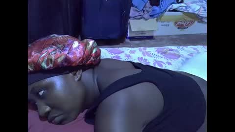 Snapshot of lotty_lavilla chatting on 01-17-26, 06:33 lotty_lavilla online show from 01-17-26, 06:33