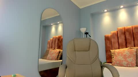  Lou Rosse  online show from 05-13-26, 08:06