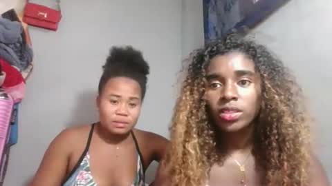 Snapshot of louane98 chatting on 02-03-26, 07:13 louane98 online show from 02-03-26, 07:13