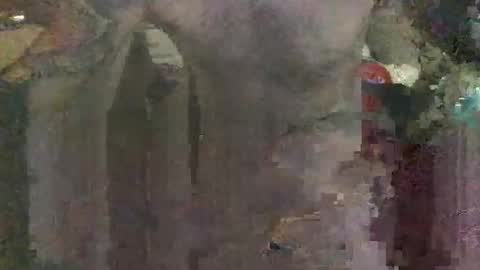 Snapshot of loudini_ chatting on 09-28-25, 03:28 lewyay online show from 09-28-25, 03:28