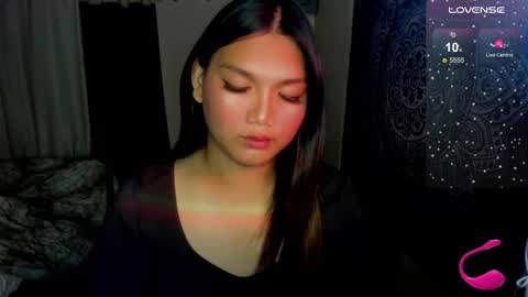 Snapshot of louheart chatting on 12-16-25, 01:27 Sweet online show from 12-16-25, 01:27