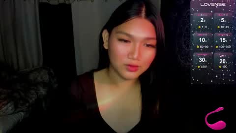 Snapshot of louheart chatting on 12-21-25, 04:14 Sweet online show from 12-21-25, 04:14