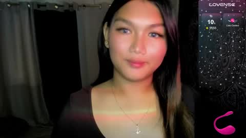 Snapshot of louheart chatting on 02-11-26, 01:10 Sweet online show from 02-11-26, 01:10