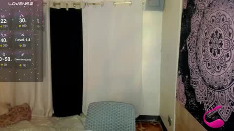 Snapshot of louheart chatting on 03-27-26, 06:40 Sweet online show from 03-27-26, 06:40