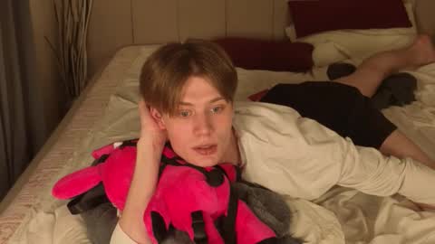 louie_evans online show from 01-07-26, 04:04