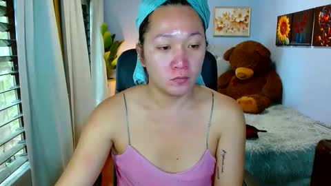 Snapshot of louie_sexy chatting on 02-09-26, 07:34 Cathy online show from 02-09-26, 07:34