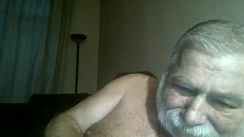 Snapshot of louis_chokdee chatting on 01-05-25, 03:55 louis_chokdee online show from 01-05-25, 03:55