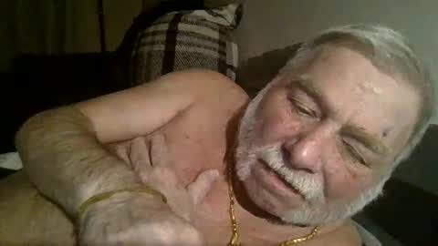 Snapshot of louis_chokdee chatting on 03-12-25, 08:20 louis_chokdee online show from 03-12-25, 08:20