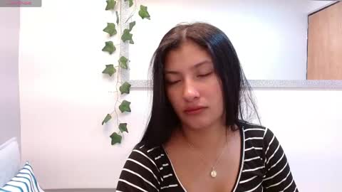 Snapshot of louis_k chatting on 06-09-26, 11:22 Louis K online show from 06-09-26, 11:22