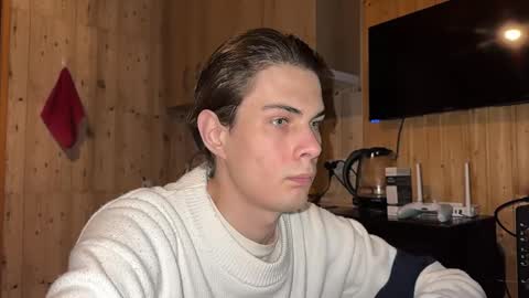 Snapshot of louis_preston chatting on 03-09-26, 06:34 Mark online show from 03-09-26, 06:34