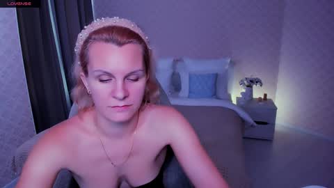 Louisa online show from 12-12-24, 10:56