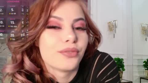 Louise online show from 04-08-26, 03:39