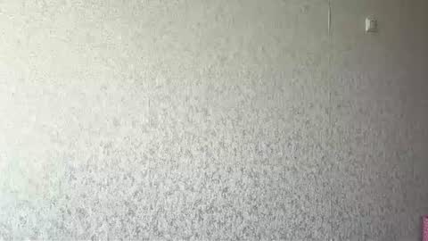 Snapshot of louiswawrzyniak chatting on 07-24-26, 06:55 Flora online show from 07-24-26, 06:55