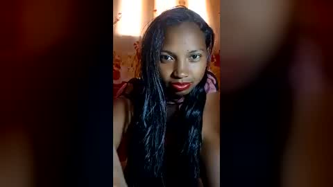 Snapshot of loulou449866 chatting on 06-19-26, 06:51 loulou449866 online show from 06-19-26, 06:51