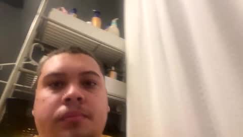 Snapshot of love01109 chatting on 09-25-25, 09:46 love01109 online show from 09-25-25, 09:46