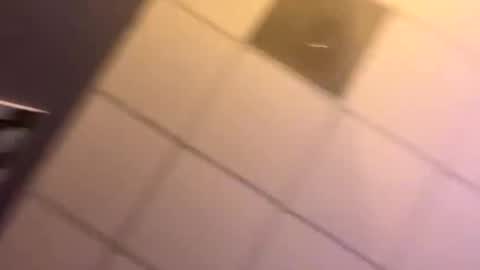 Snapshot of love01109 chatting on 10-09-25, 05:55 love01109 online show from 10-09-25, 05:55