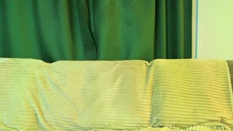 Cute face online show from 02-20-26, 04:31