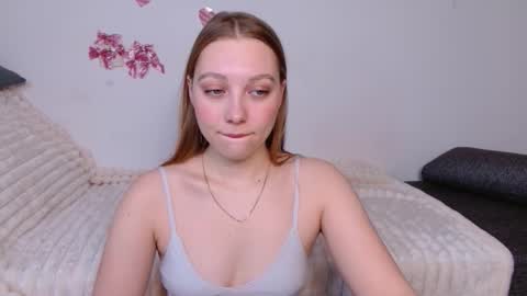 love bella  online show from 02-23-26, 12:09