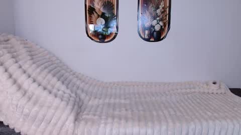 love bella  online show from 04-02-26, 12:19